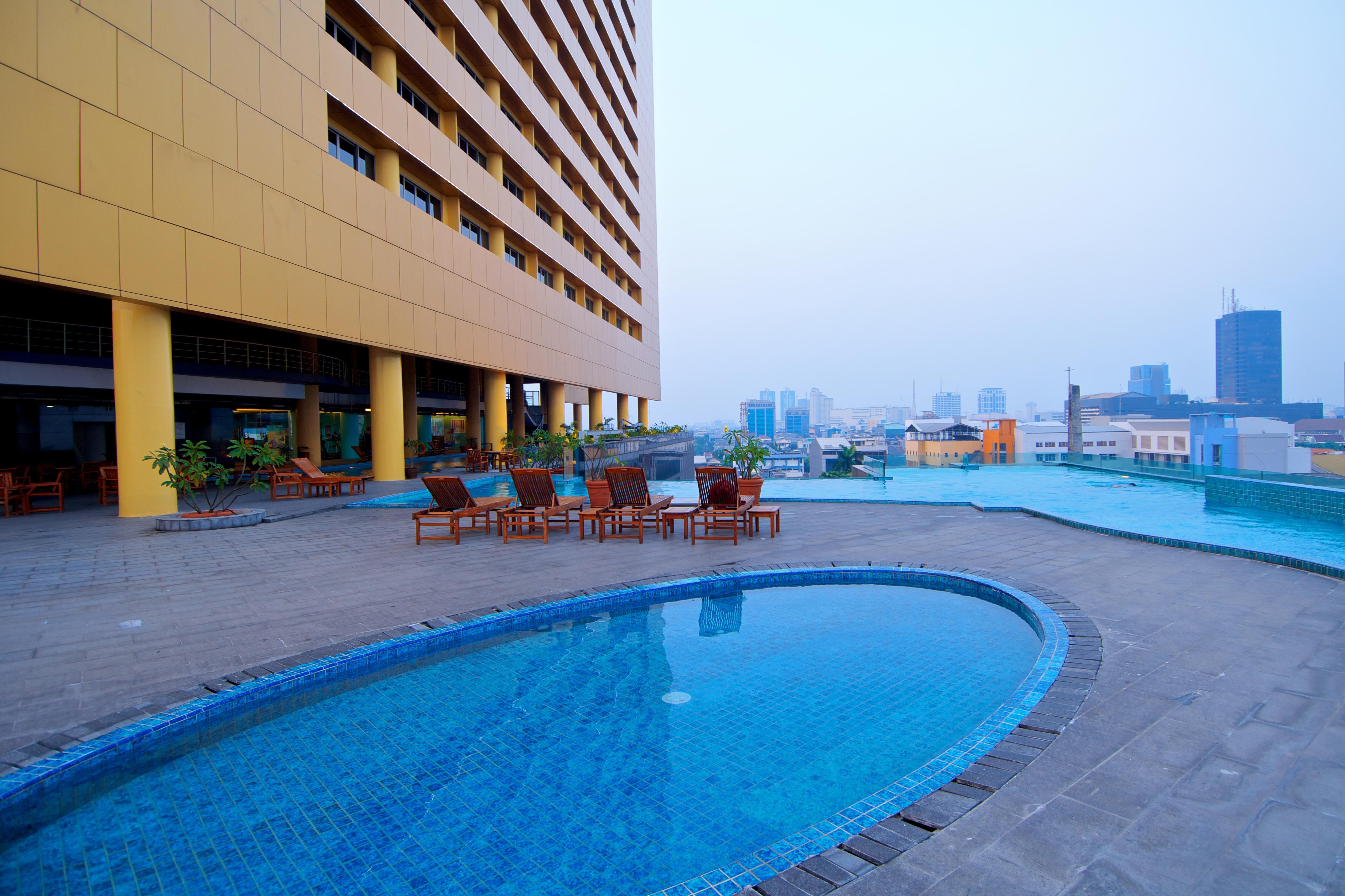 Merlynn Park Hotel Jakarta Ngoại thất bức ảnh