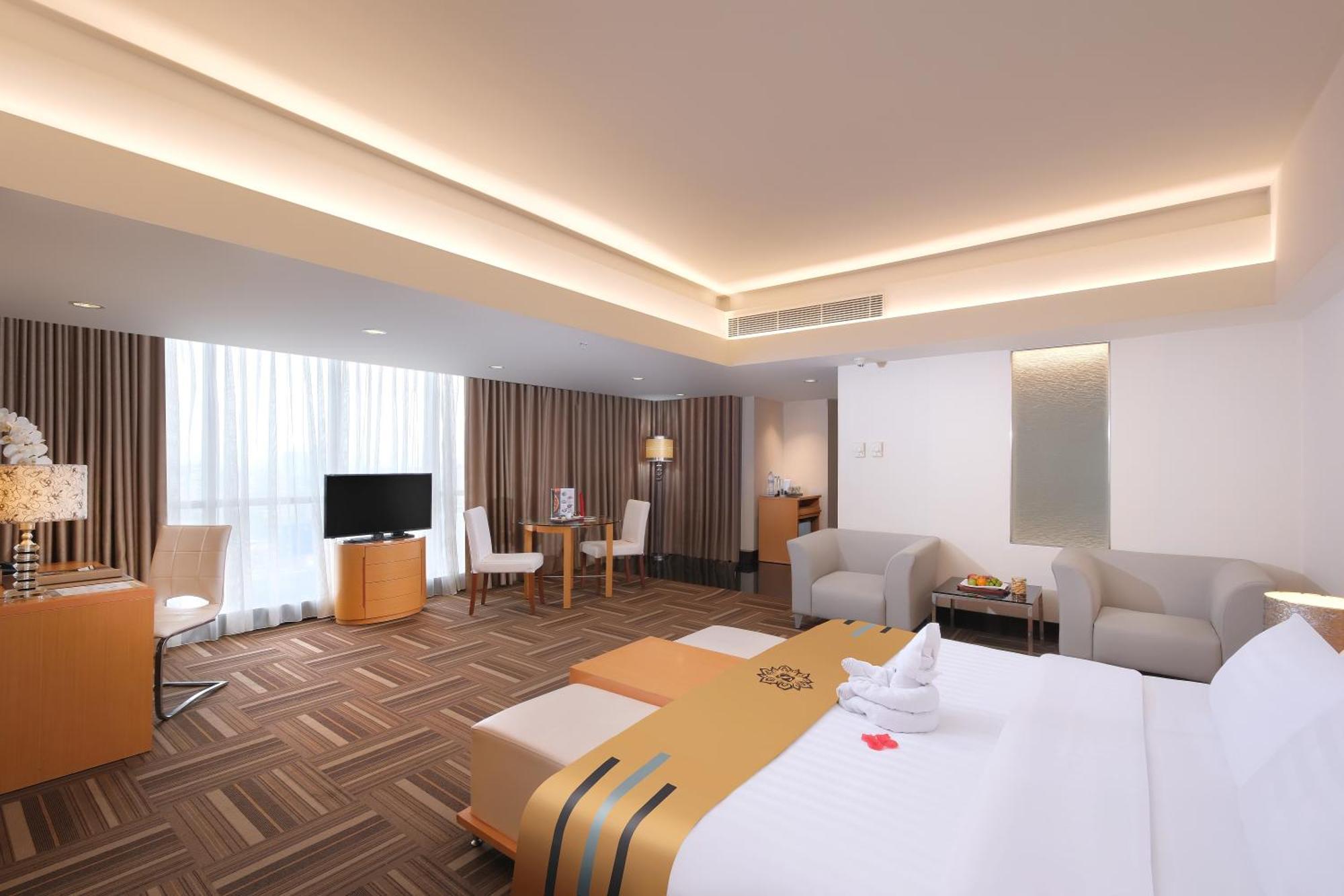 Merlynn Park Hotel Jakarta Ngoại thất bức ảnh